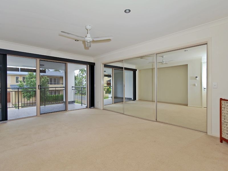 2/29 Bayswater Avenue, Varsity Lakes QLD 4227