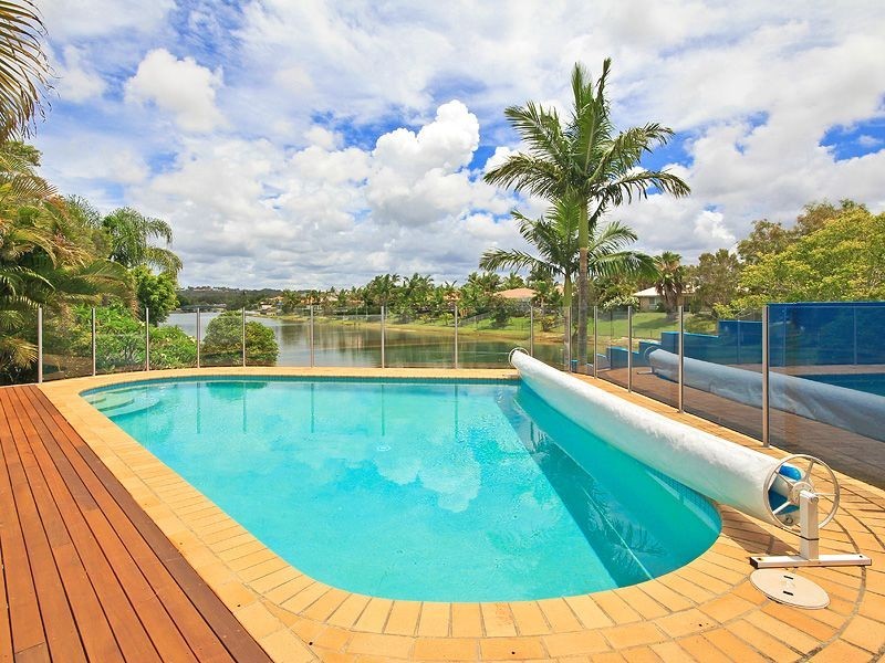 94 Auk Avenue, Burleigh Waters QLD 4220