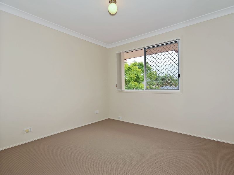 15 Cosmos Court, Elanora QLD 4221