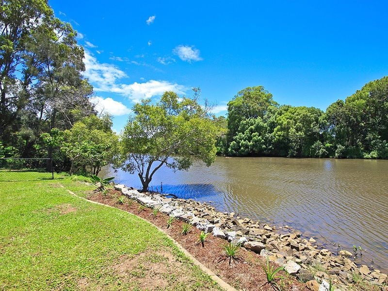 15 Cosmos Court, Elanora QLD 4221