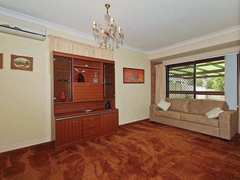 20 Joeith Court, Miami QLD 4220