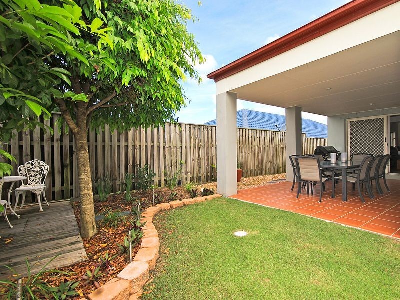 42 Gerona Circuit, Varsity Lakes QLD 4227