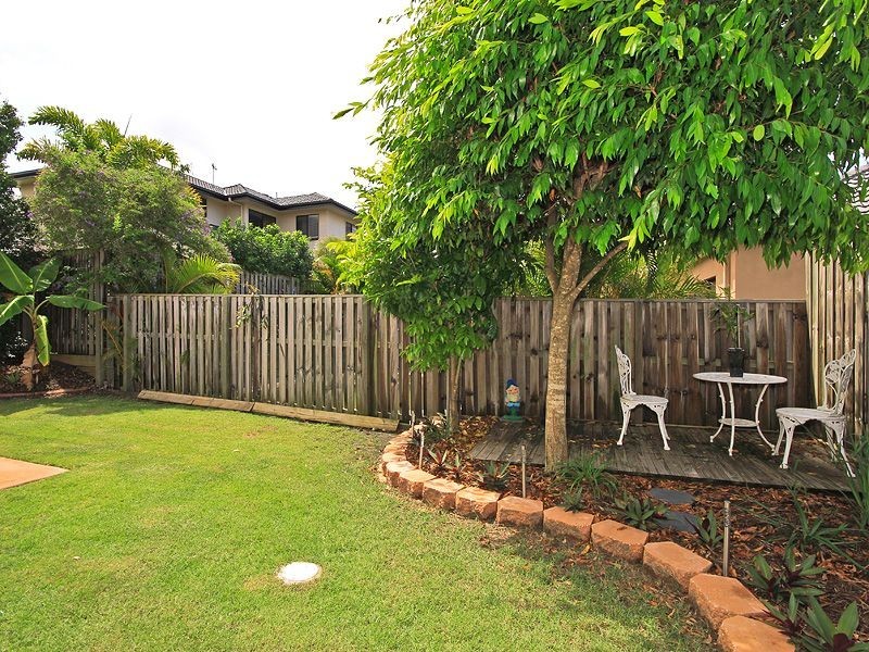 42 Gerona Circuit, Varsity Lakes QLD 4227