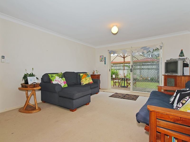 2/21 Thornleigh Crescent, Varsity Lakes QLD 4227