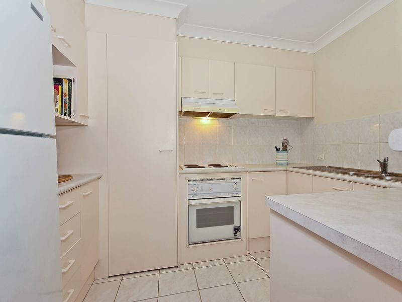 2/21 Thornleigh Crescent, Varsity Lakes QLD 4227