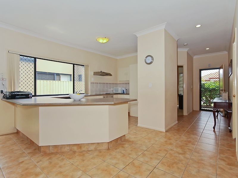 13 Imperia Crescent, Varsity Lakes QLD 4227