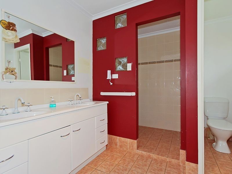 28 Natan Road, Mudgeeraba QLD 4213