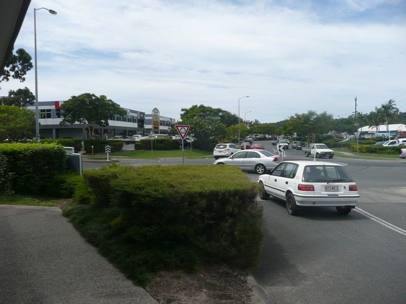 15/2 Executive Drive, Burleigh Waters QLD 4220