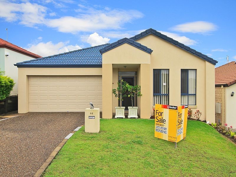 44 Gerona Circuit, Varsity Lakes QLD 4227