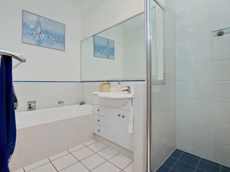 44 Gerona Circuit, Varsity Lakes QLD 4227