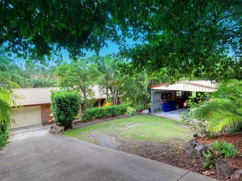 33 Chippewa Circuit, Mudgeeraba QLD 4213