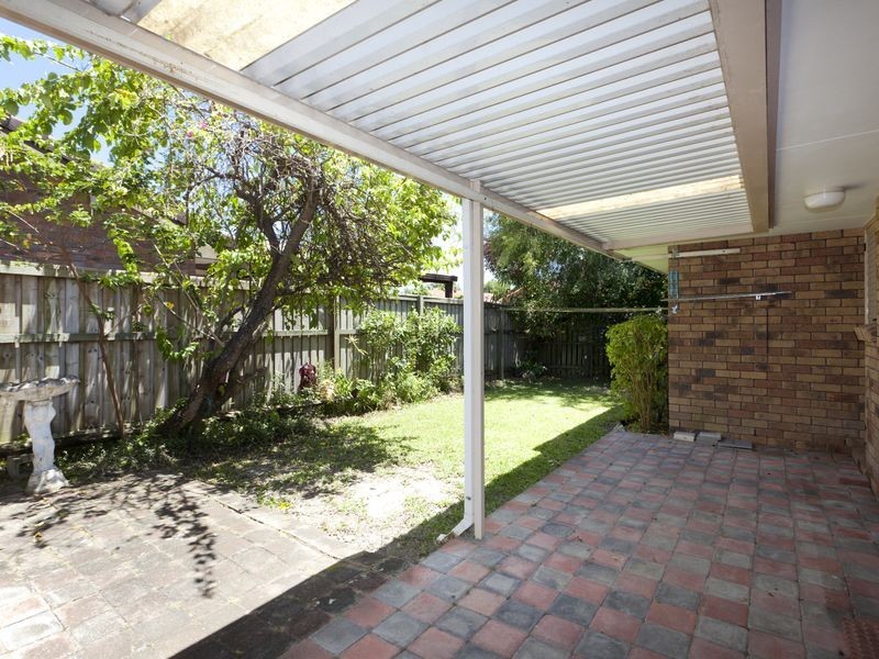2/1 Bottlewood Court, Burleigh Waters QLD 4220