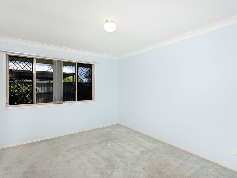 2/1 Bottlewood Court, Burleigh Waters QLD 4220