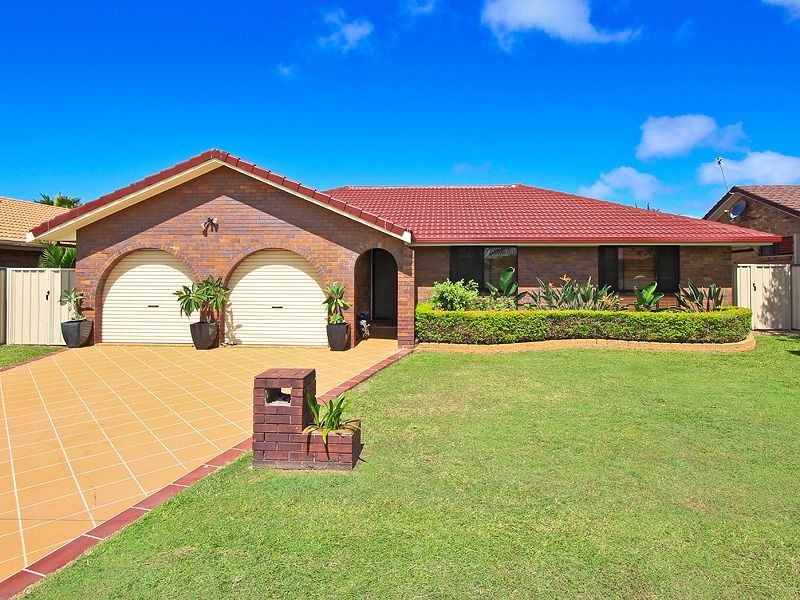 12 Coachwood Court, Burleigh Waters QLD 4220