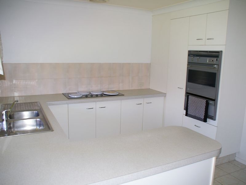 1/1 Snowgum Court, Burleigh Waters QLD 4220