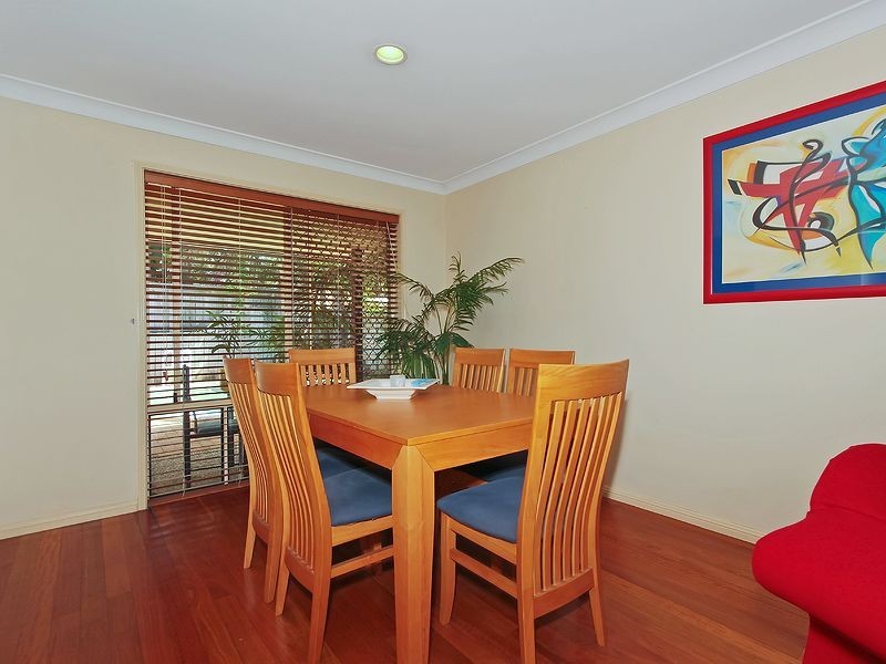 8 Maidstone Place, Robina QLD 4226