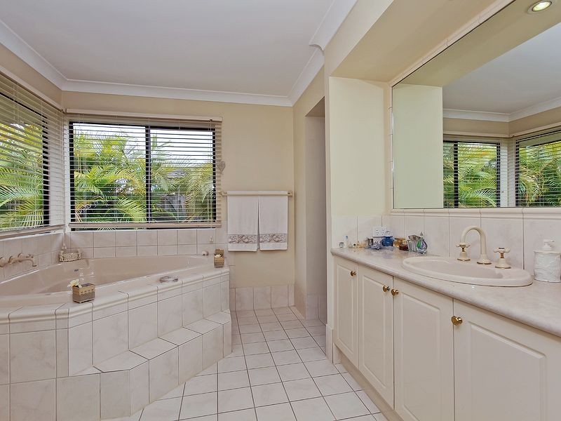 23 Leopardwood Circuit, Robina QLD 4226