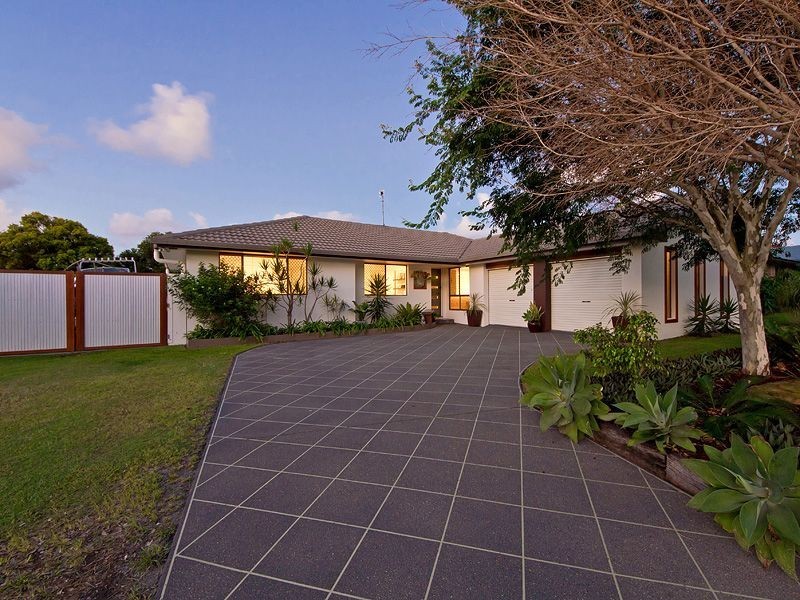 14 Treeview Drive, Burleigh Waters QLD 4220