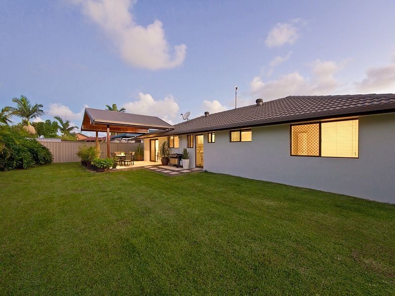 14 Treeview Drive, Burleigh Waters QLD 4220