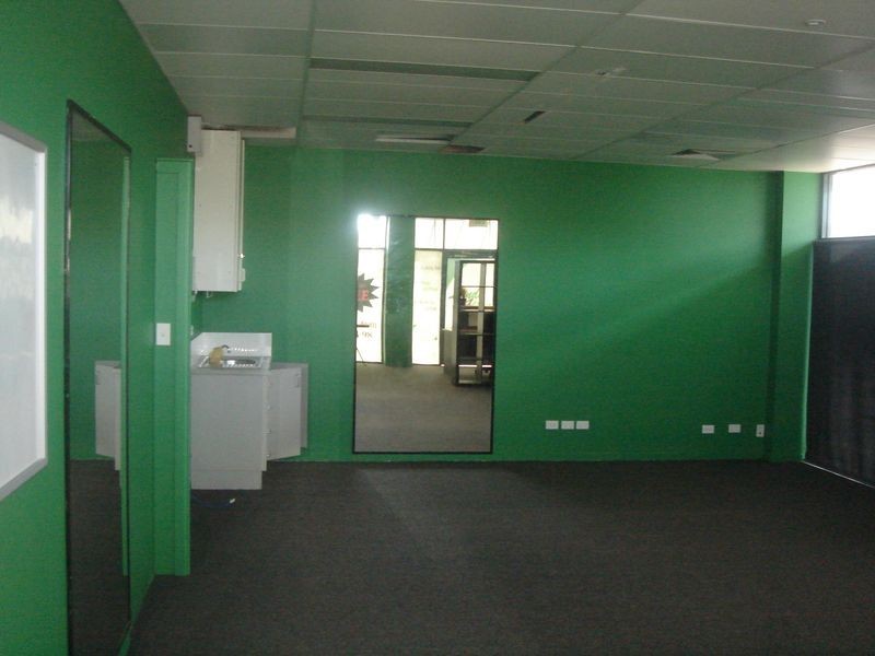 10/2 Executive Drive, Burleigh Waters QLD 4220