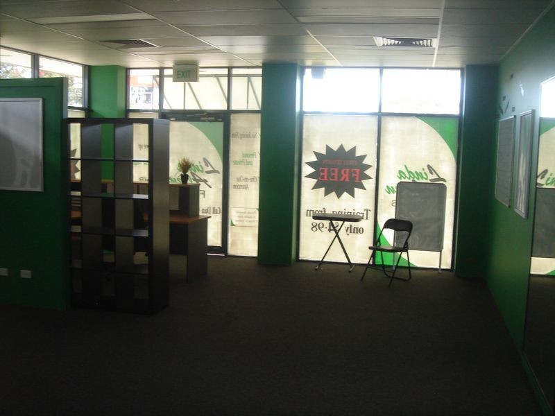 10/2 Executive Drive, Burleigh Waters QLD 4220