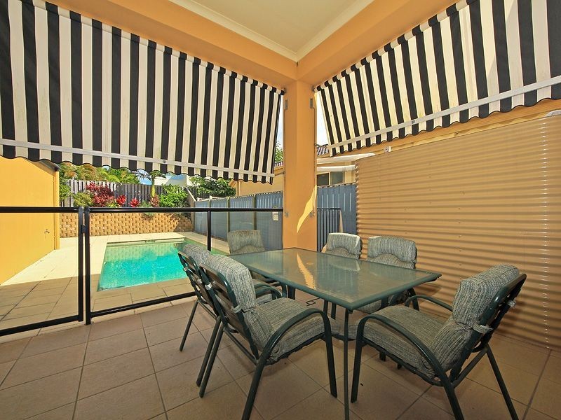 19 Bayswater Avenue, Varsity Lakes QLD 4227