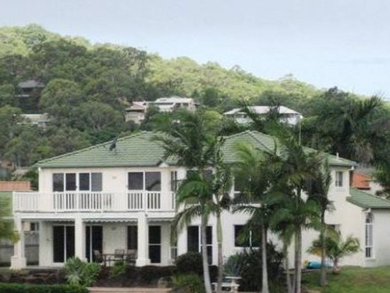 Burleigh Waters QLD 4220