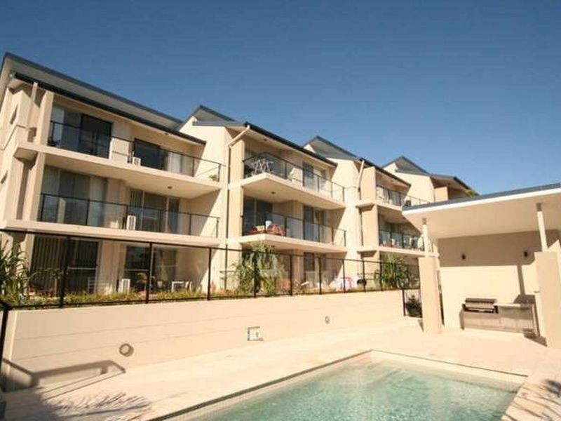 9/119 Sunshine Parade, Miami QLD 4220