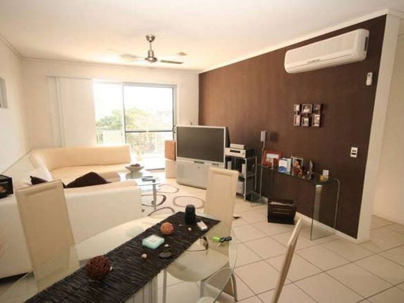 9/119 Sunshine Parade, Miami QLD 4220