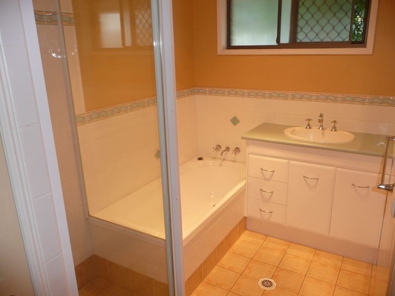 3 Condor Court, Burleigh Waters QLD 4220