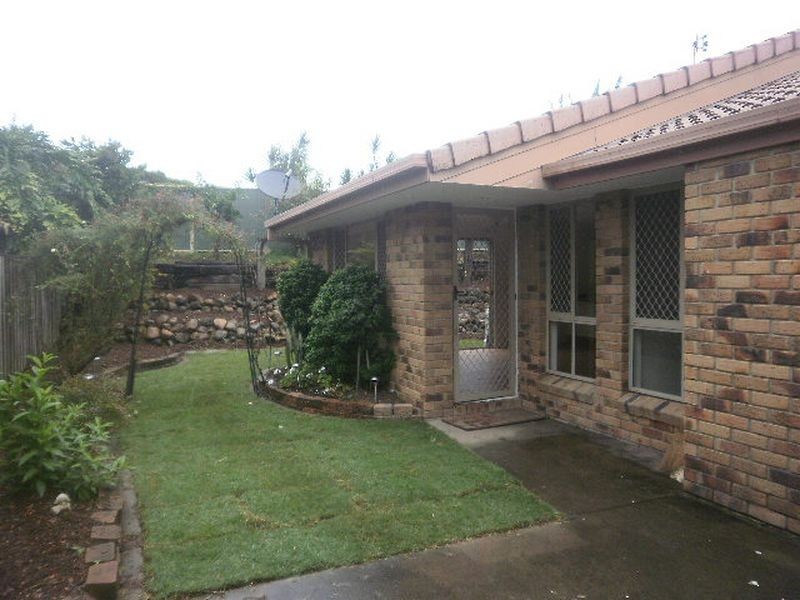 39 Montezuma Drive, Burleigh Waters QLD 4220