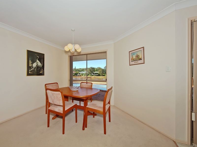 42 Dunlin Drive, Burleigh Waters QLD 4220