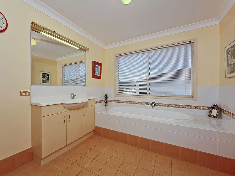 Burleigh Waters QLD 4220