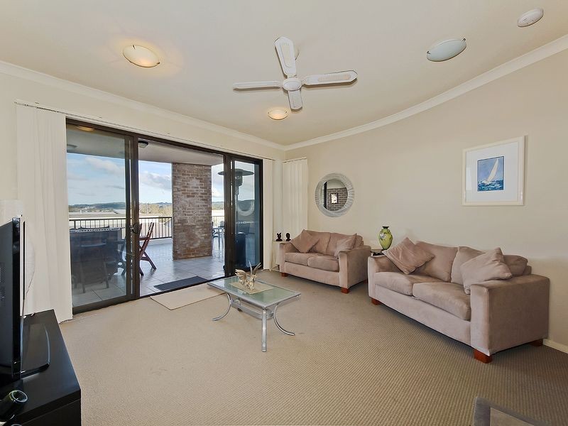 6/27 Ranier Crescent, Varsity Lakes QLD 4227