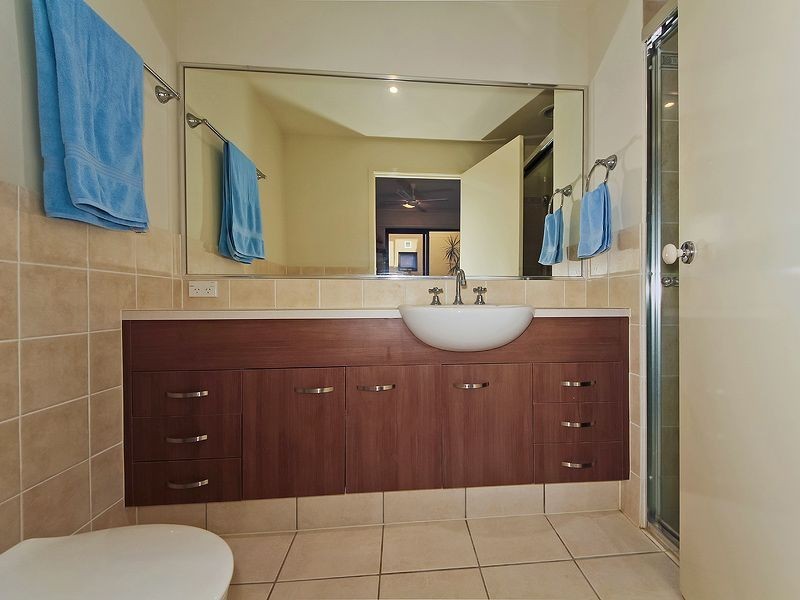 6/27 Ranier Crescent, Varsity Lakes QLD 4227