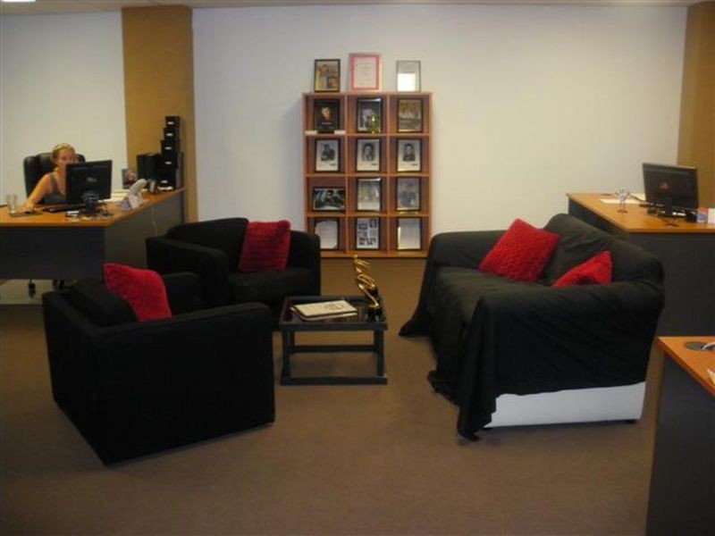 2/482 Scottsdale Drive, Varsity Lakes QLD 4227