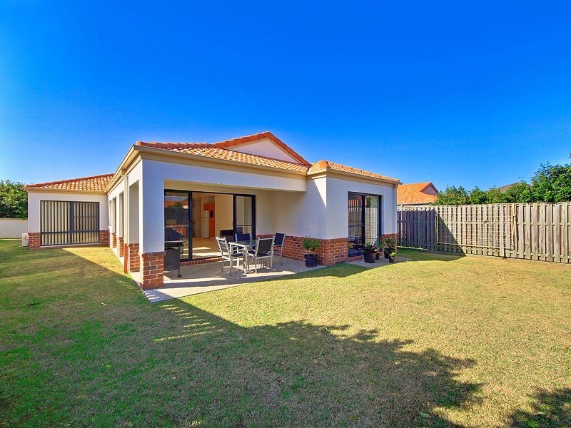 22 Prospect Court, Robina QLD 4226