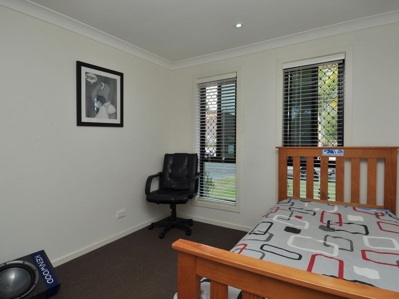 19 Dunlin Drive, Burleigh Waters QLD 4220