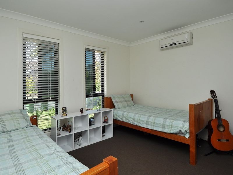 19 Dunlin Drive, Burleigh Waters QLD 4220