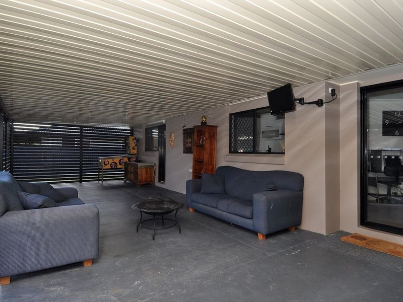 19 Dunlin Drive, Burleigh Waters QLD 4220