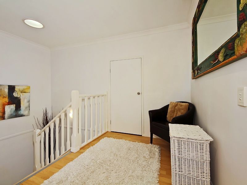 12 Mauritius Court, Varsity Lakes QLD 4227