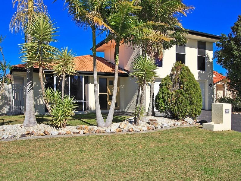 4 Rice Place, Varsity Lakes QLD 4227