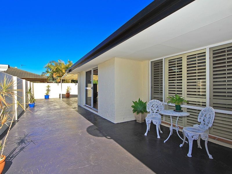 4 Rice Place, Varsity Lakes QLD 4227