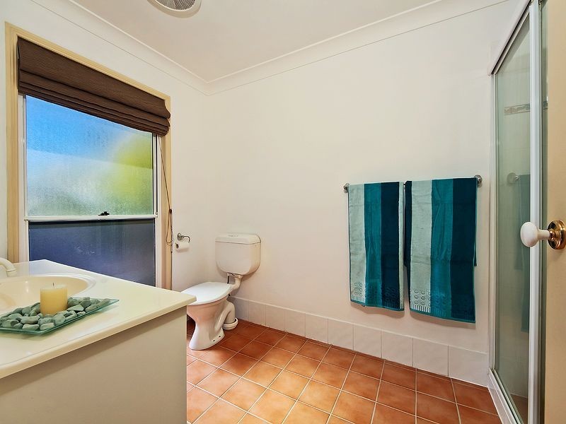 4 Rice Place, Varsity Lakes QLD 4227