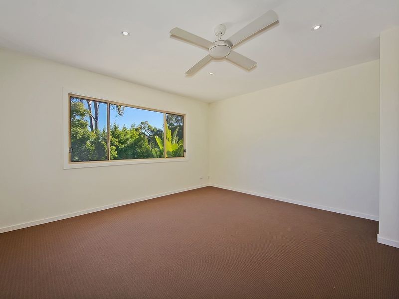 8 Reserve Street, Burleigh Heads QLD 4220