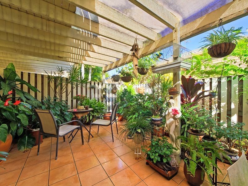 5/6-8 Warbler Pde, Varsity Lakes QLD 4227