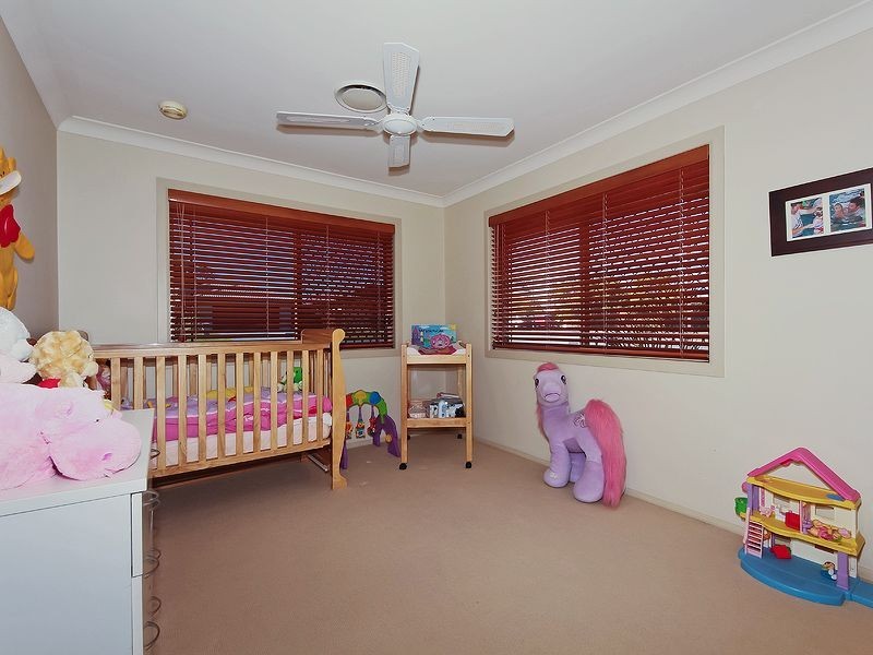 16 Outrigger Dr, Robina QLD 4226