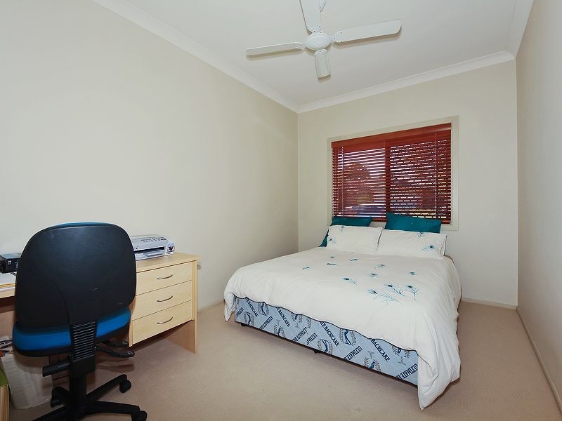 16 Outrigger Dr, Robina QLD 4226