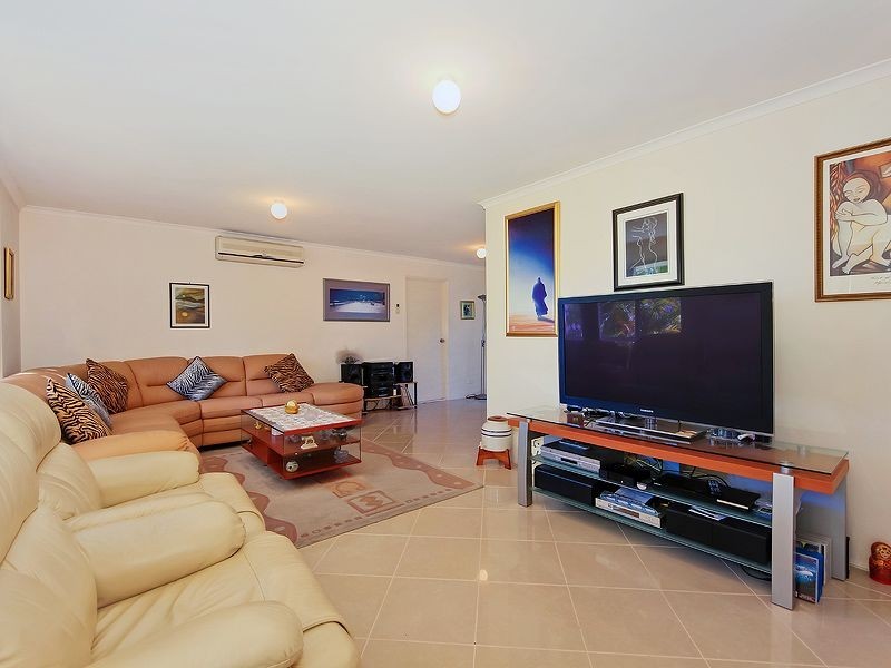 34 Altissimo Close, Varsity Lakes QLD 4227