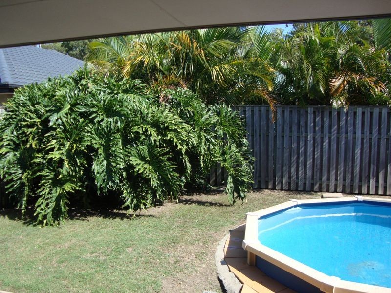 42 Seville Circuit, Burleigh Waters QLD 4220